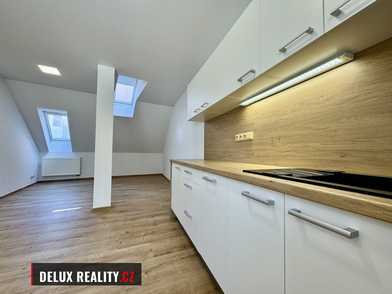 Pronájem bytu 2+kk 52 m² – fotografie 2