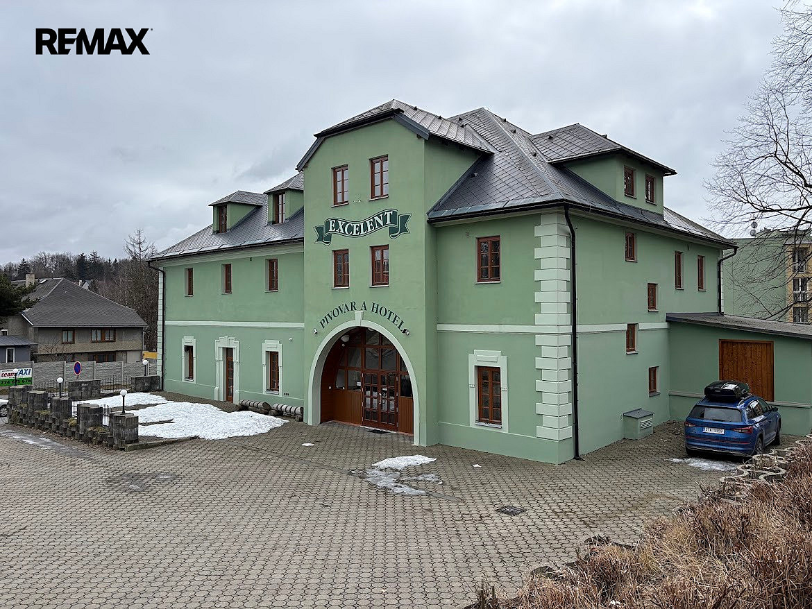 Pronájem restaurace 800 m²