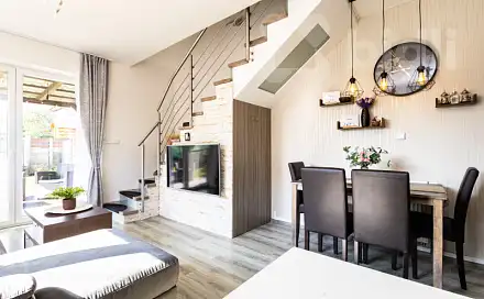 Prodej bytu 3+kk 81 m², Polerady, okres Praha-východ