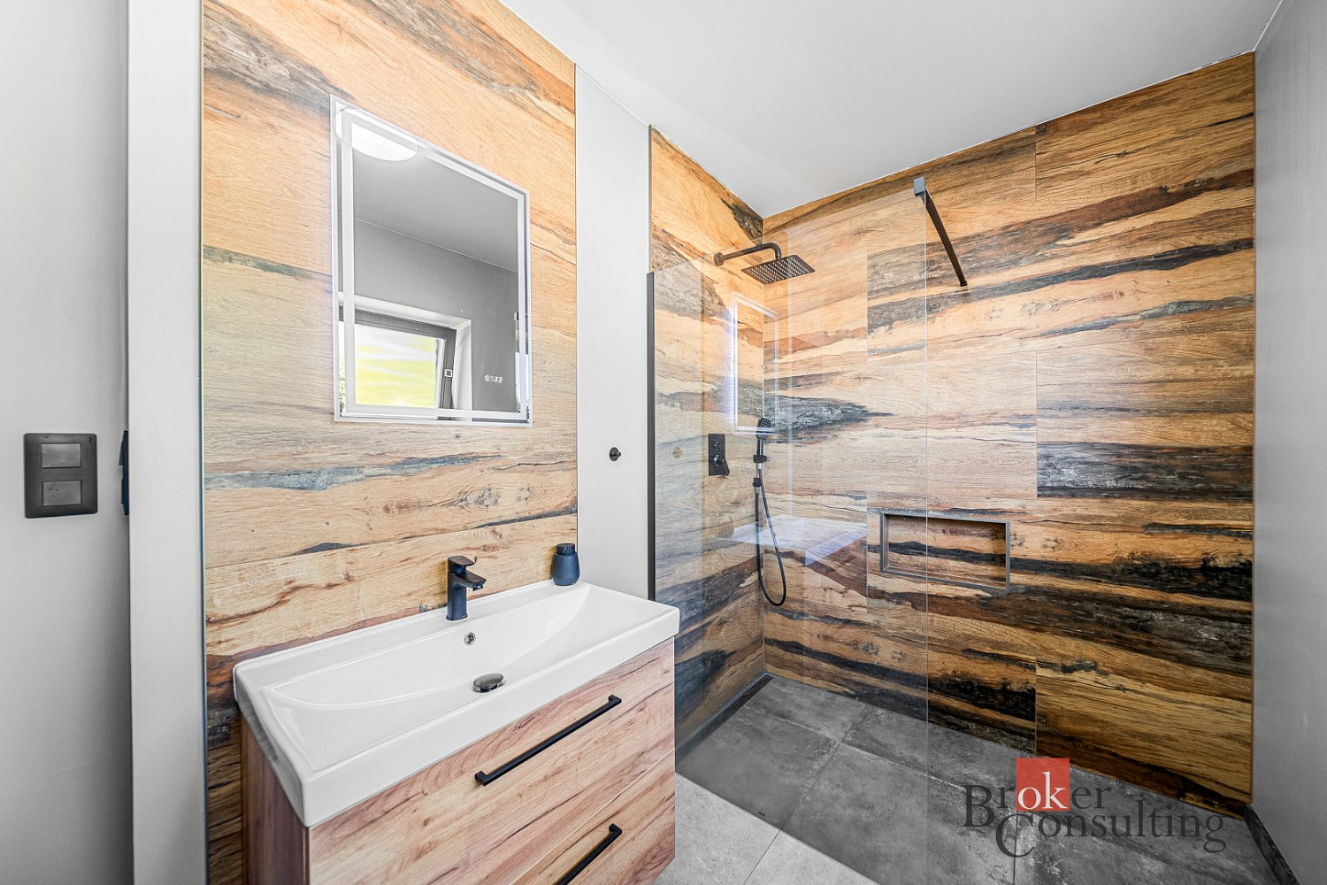 Prodej domu 137 m² s pozemkem 751 m² – fotografie 5