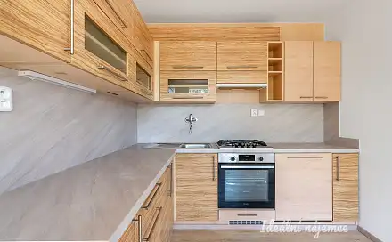 Pronájem bytu 3+1 66 m², sídl. Hůrka, Kralupy nad Vltavou, okres Mělník
