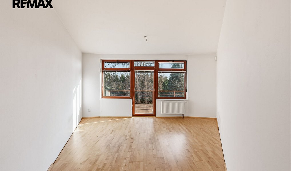 Prodej domu 311 m² s pozemkem 4 029 m², Velké Popovice – náhled fotky 23