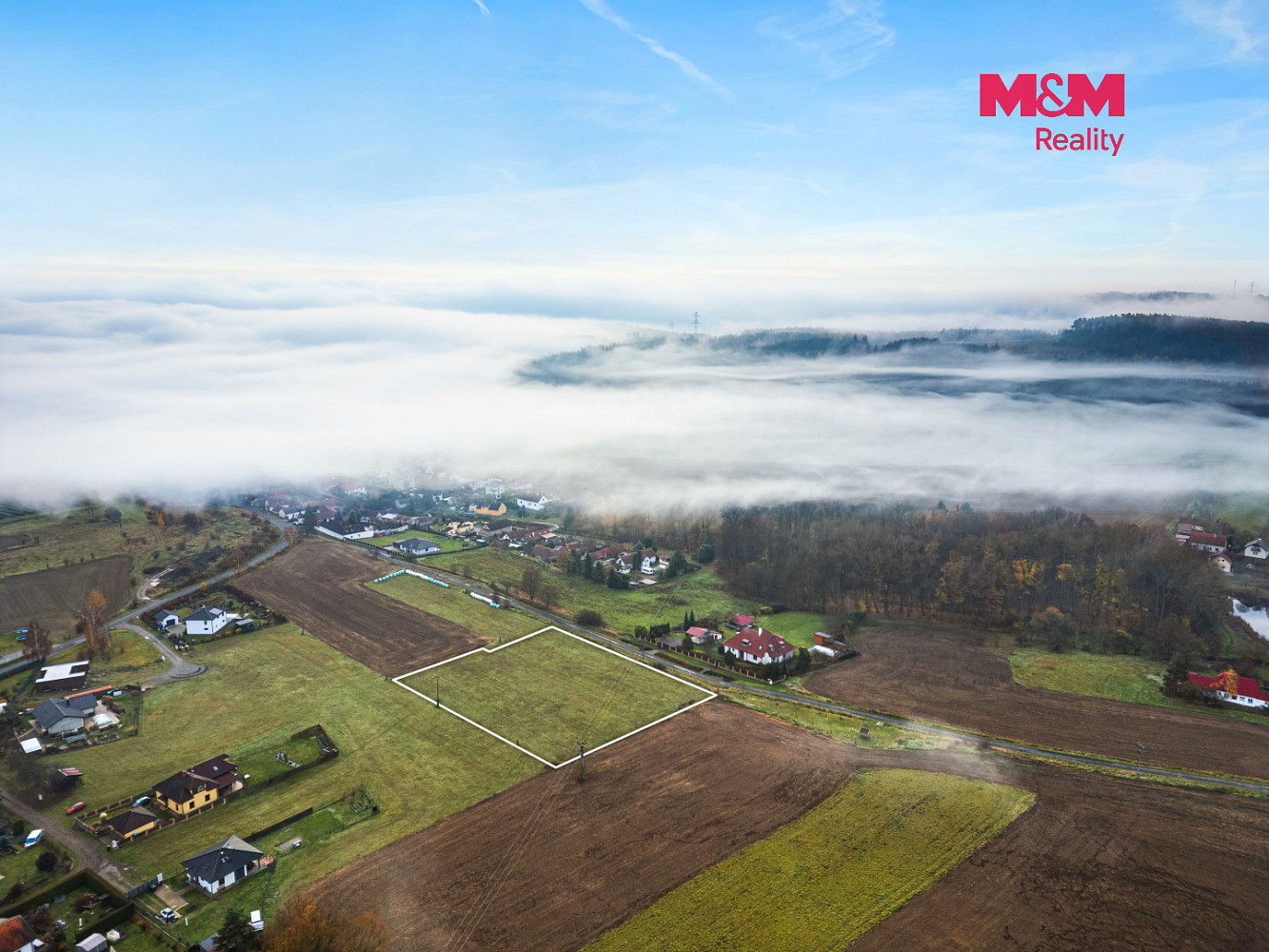 Prodej stavebního pozemku 5 561 m² – fotografie 2