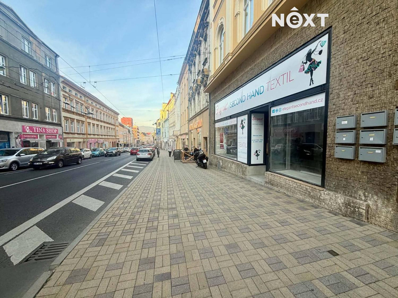 Pronájem obchodních prostor 150 m² – fotografie 2