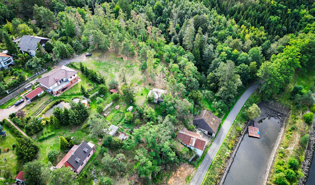 Prodej chaty/chalupy 84 m² s pozemkem 1 561 m², Kamýk nad Vltavou – náhled fotky 28