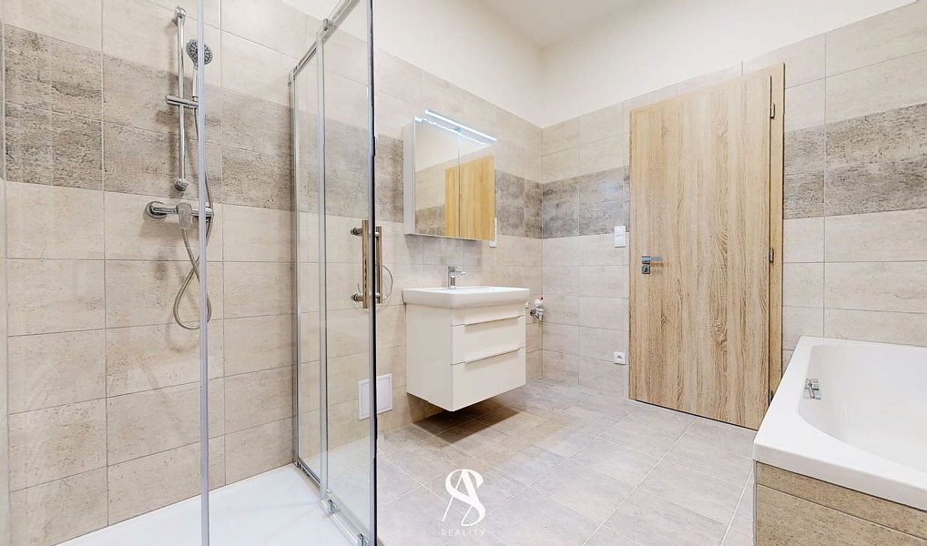 Pronájem bytu 3+kk 83 m², Olomouc – náhled fotky 4