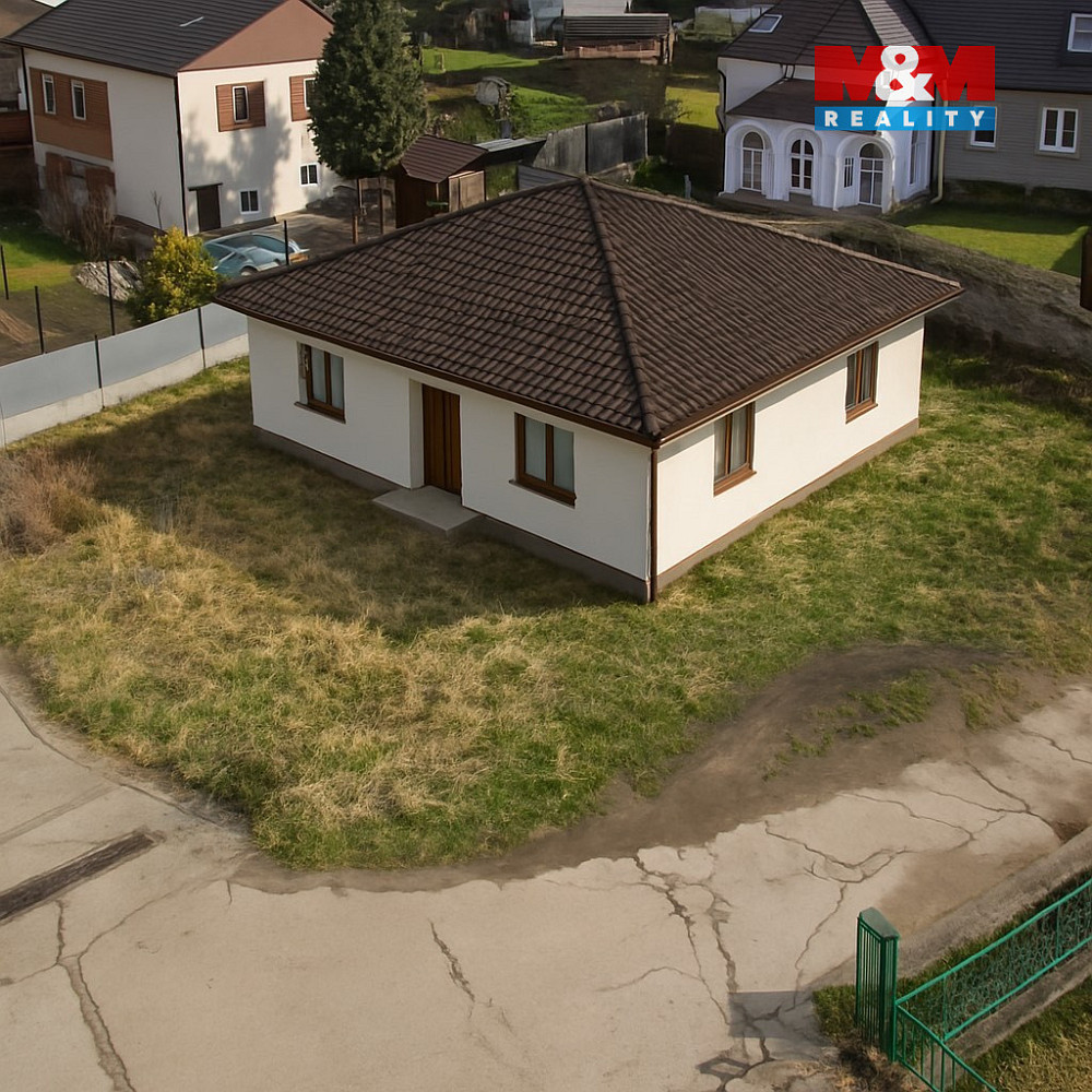 Prodej stavebního pozemku 495 m² – pohled 2