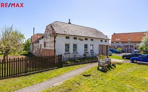 Prodej domu 146 m² s pozemkem 2 238 m², Zvěrkovice, okres Třebíč