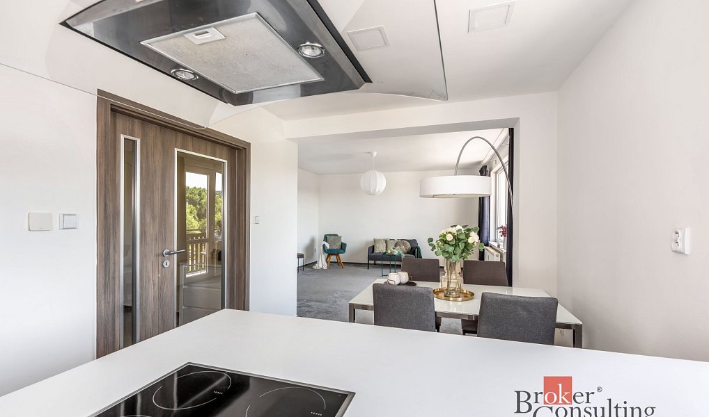 Prodej bytu 3+kk 96 m², Jablonec nad Nisou – náhled fotky 4
