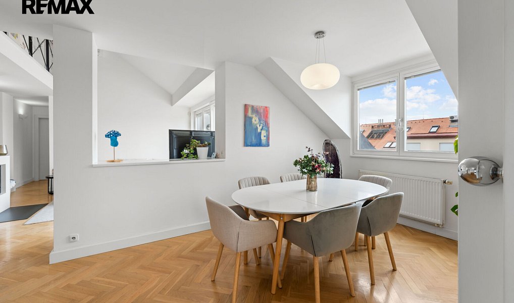 Pronájem bytu 4+1 170 m², Praha – náhled fotky 5