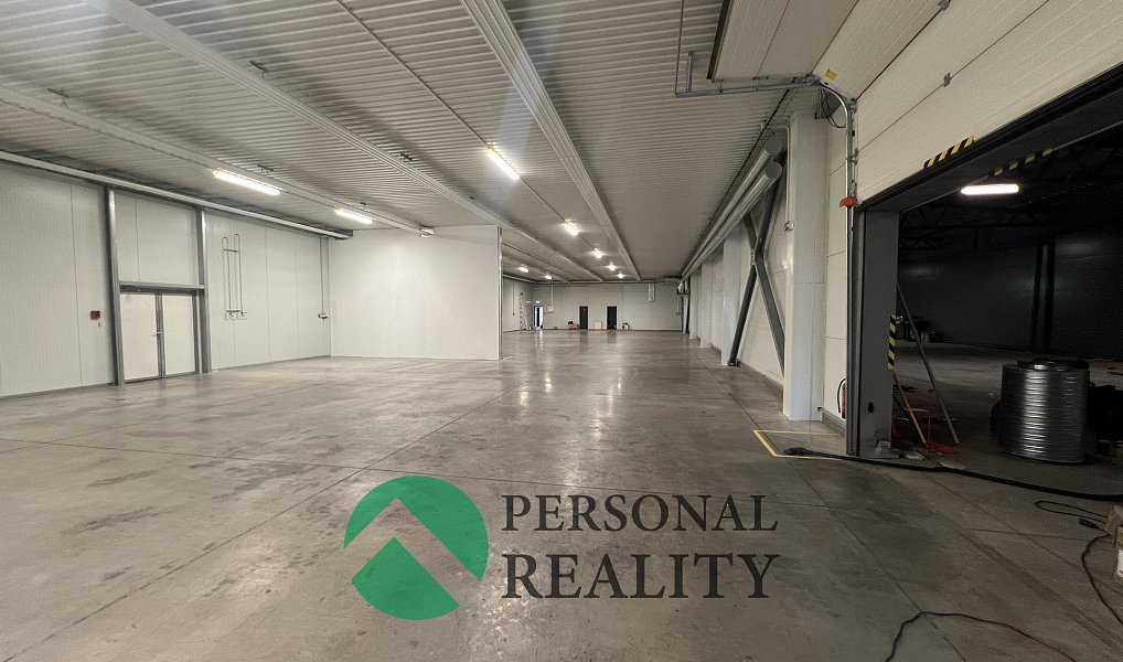 Pronájem výrobních prostor 1 106 m², Herink – náhled fotky 2