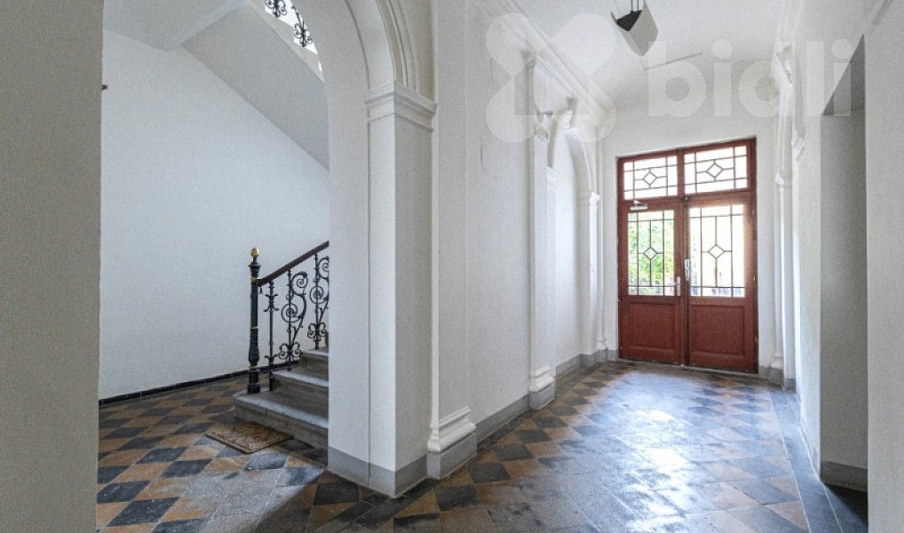 Pronájem bytu 2+kk 95 m², Praha – náhled fotky 17