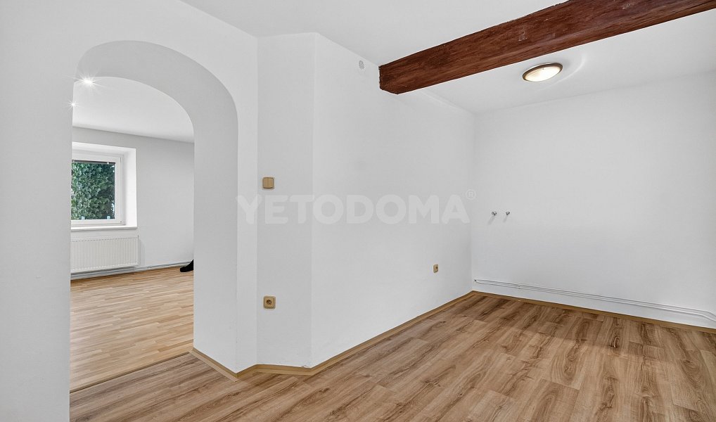 Prodej domu 231 m² s pozemkem 1 422 m², Benešovice – náhled fotky 17
