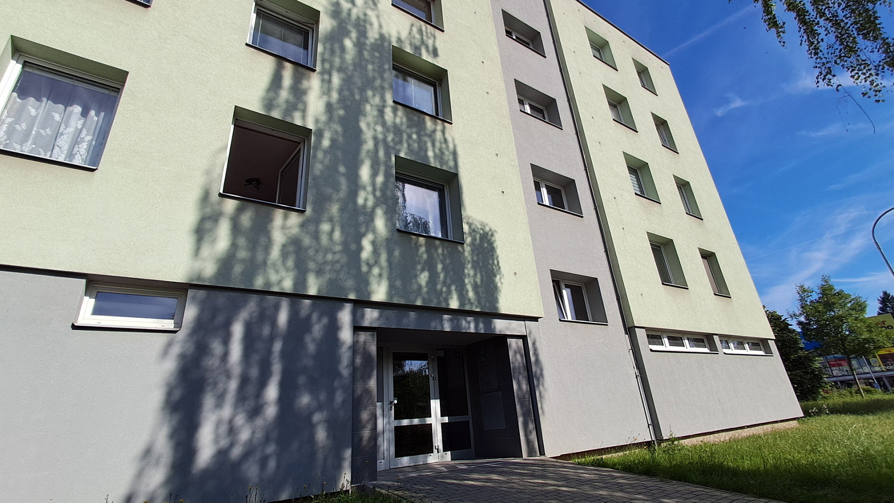 Prodej bytu 2+kk 43 m² — photo 2