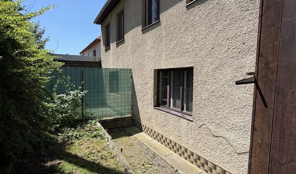 Prodej domu 140 m² s pozemkem 326 m², Trnava – náhled fotky 25