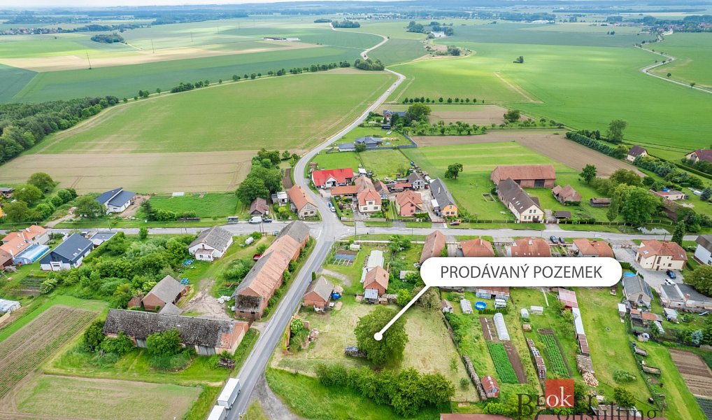 Prodej stavebního pozemku 1 478 m², Měník – náhled fotky 3