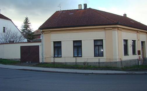 Prodej domu 190 m² s pozemkem 493 m², Čáslavská, Chrudim - Chrudim IV