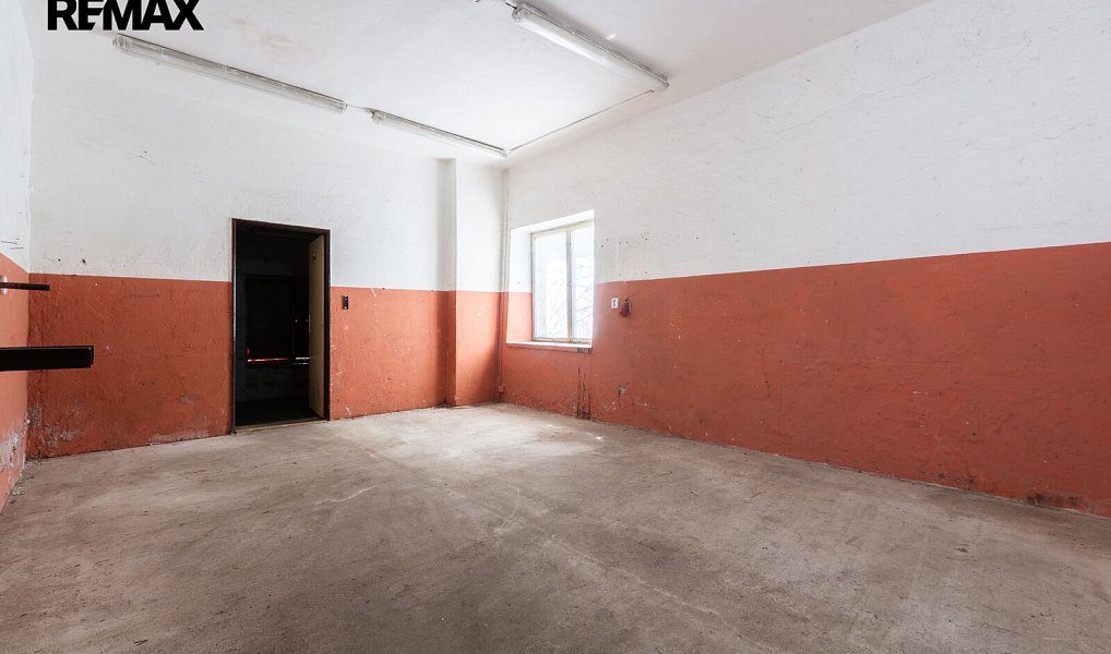 Prodej domu 340 m² s pozemkem 788 m², Bílina – náhled fotky 6