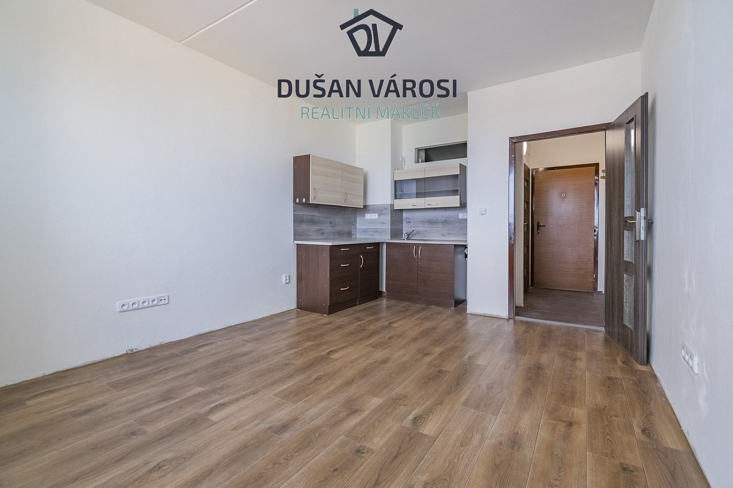 Pronájem bytu 1+kk 25 m² – fotografie 4
