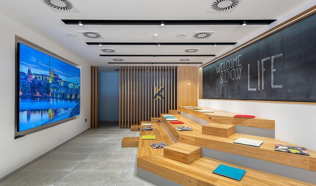 Pronájem kanceláře 1 738 m², Praha – náhled fotky 6