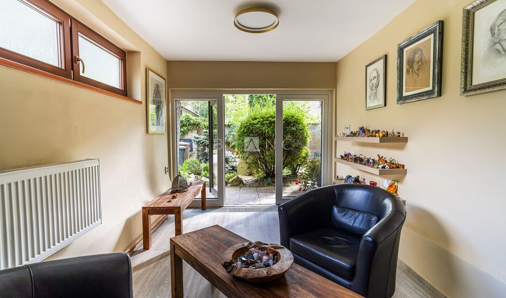 Prodej domu 161 m² s pozemkem 984 m², Praha – náhled fotky 4