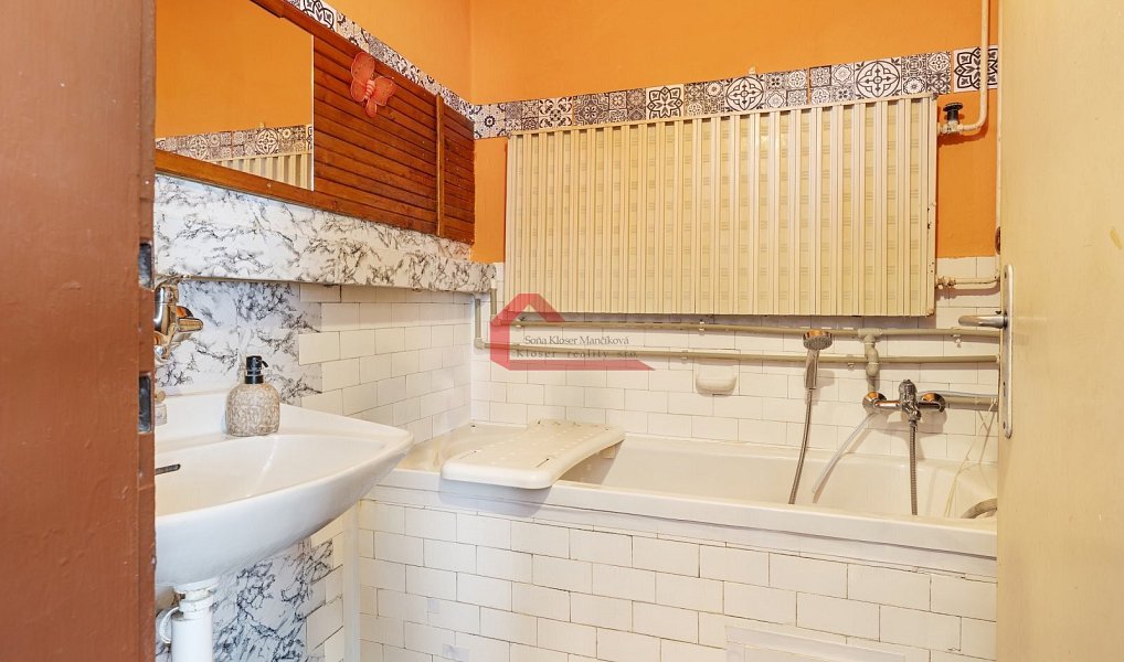Prodej domu 288 m² s pozemkem 938 m², Šakvice – náhled fotky 16