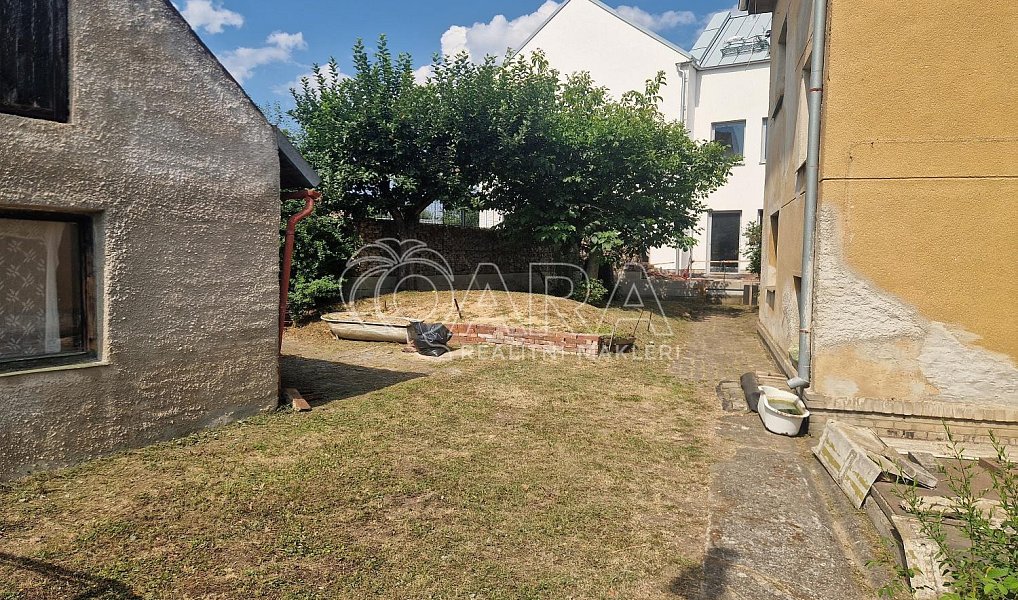 Prodej domu 185 m² s pozemkem 582 m², Kněževes – náhled fotky 9