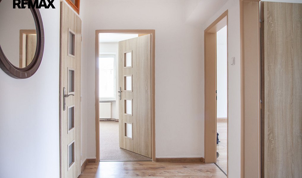Pronájem bytu 2+1 51 m², Rožnov pod Radhoštěm – náhled fotky 5