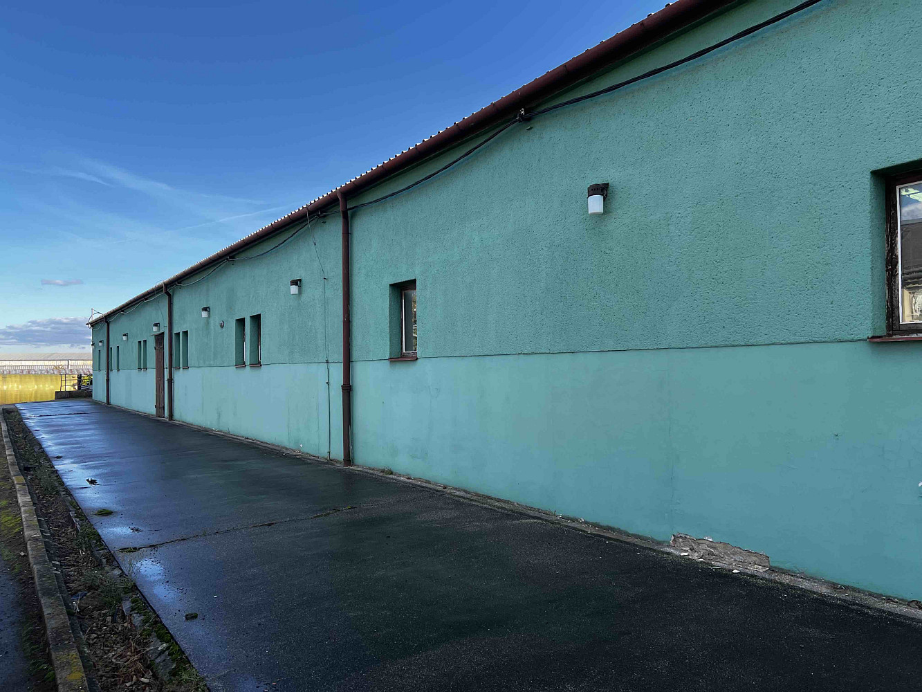 Pronájem skladovacích prostor 1 200 m² – fotografie 4