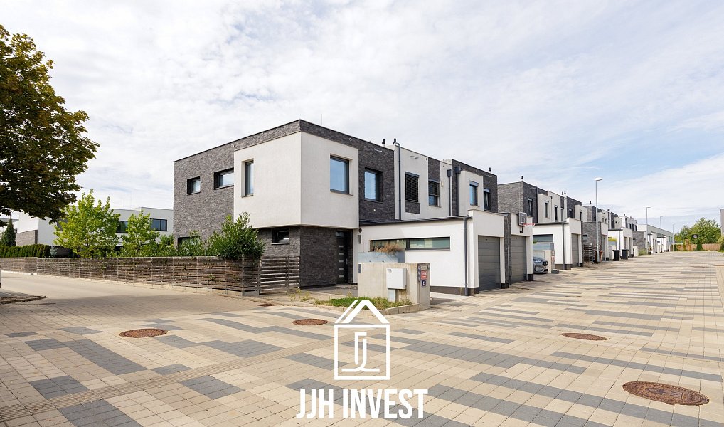 Prodej domu 125 m² s pozemkem 297 m², Praha – náhled fotky 28