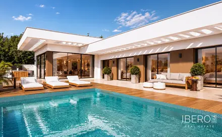 Prodej domu 398 m² s pozemkem 1 010 m², Casares Playa, Španělsko