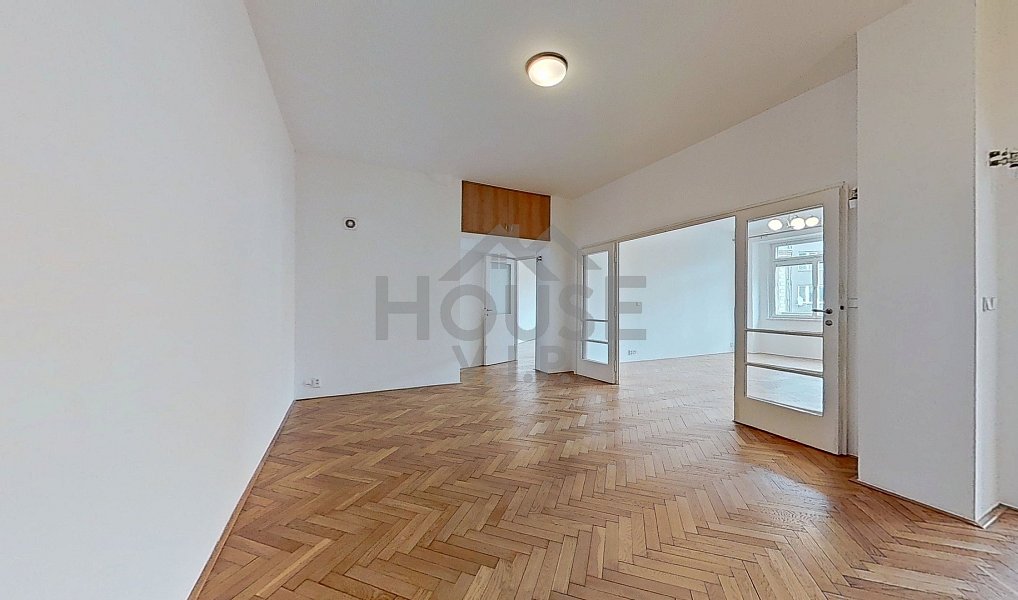 Prodej bytu 4+1 141 m², Praha – náhled fotky 12