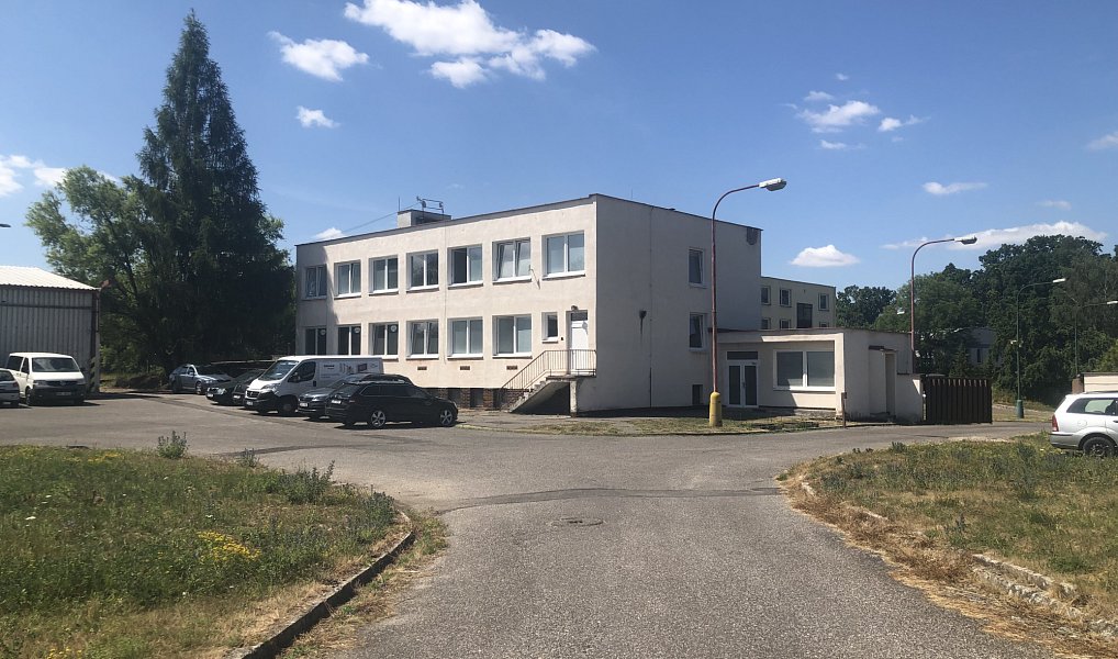 Pronájem komerčního pozemku 5 663 m², Jičín – náhled fotky 2