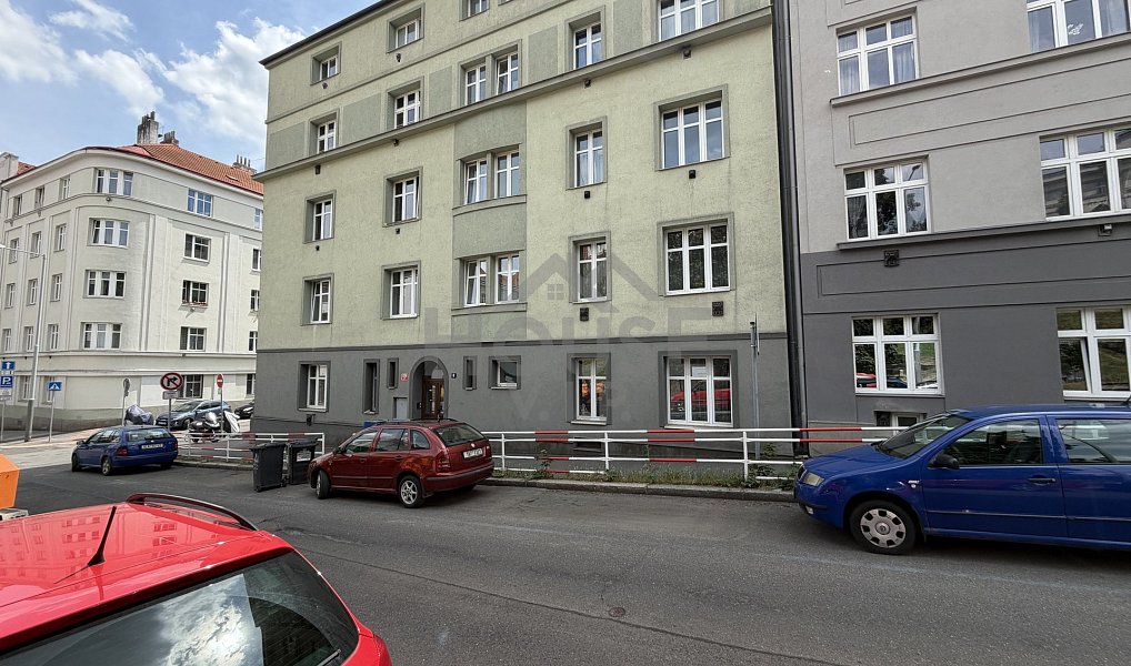 Prodej bytu 2+kk 52 m², Praha – náhled fotky 15