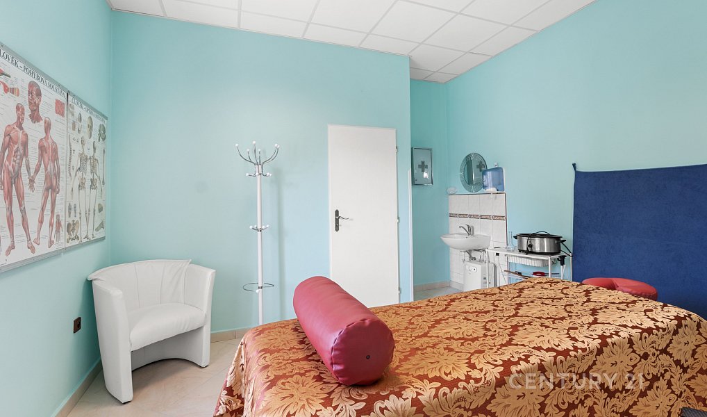 Prodej komerčního objektu (jiného typu) 900 m², Děčín – náhled fotky 17