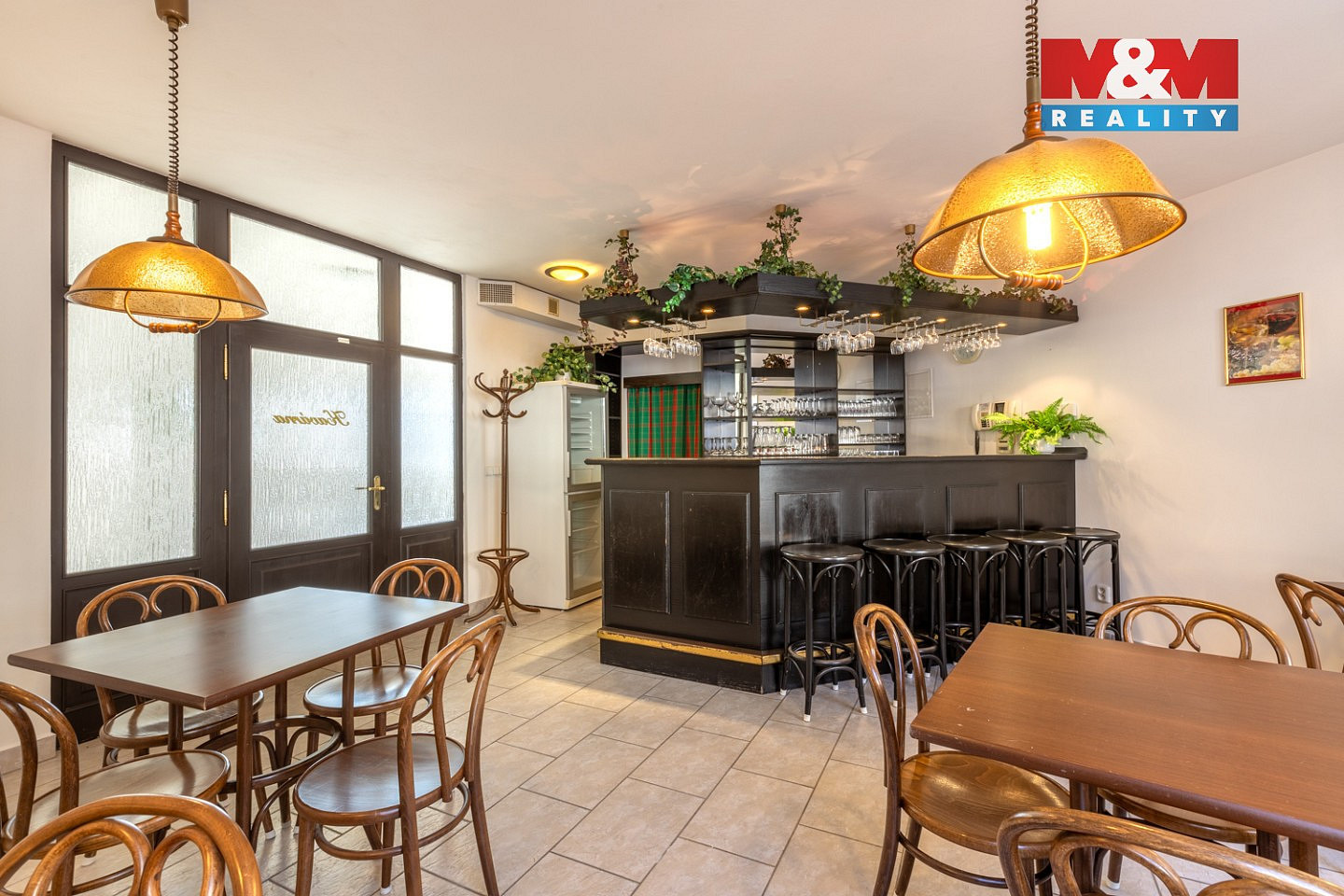 Prodej obchodních prostor 440 m² — photo 3