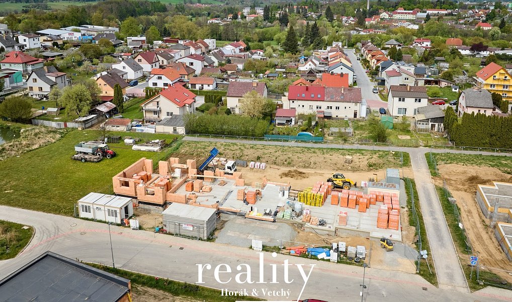 Prodej domu 123 m² s pozemkem 386 m², Dačice – náhled fotky 9