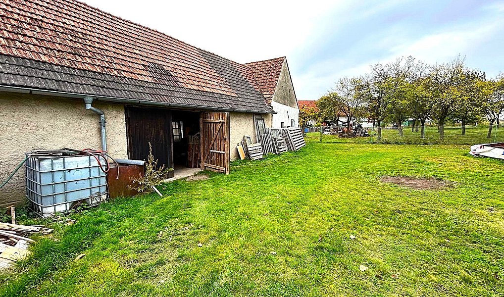 Pronájem stavebního pozemku 173 500 m², Kramolín – náhled fotky 7