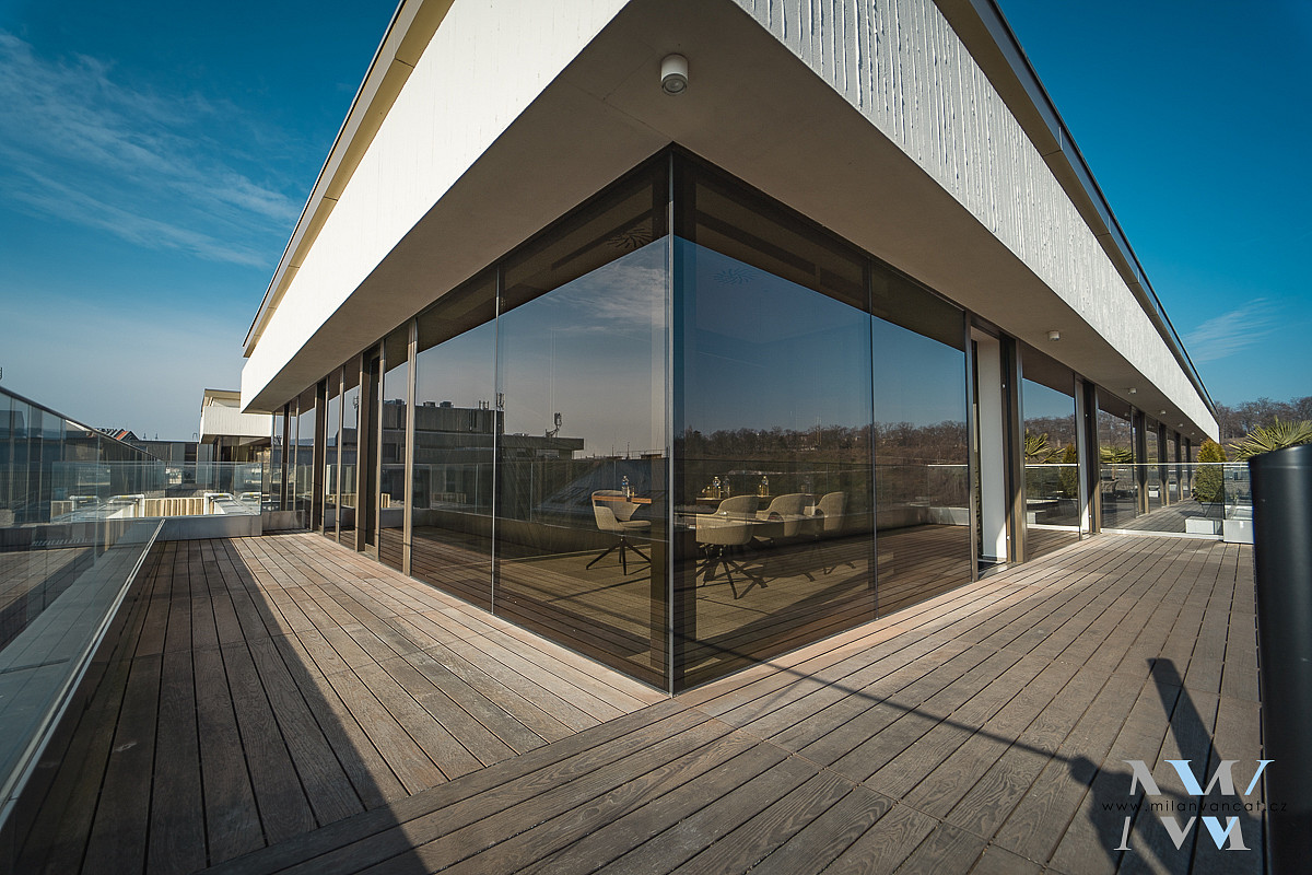 Pronájem kanceláře 150 m² – fotografie 4