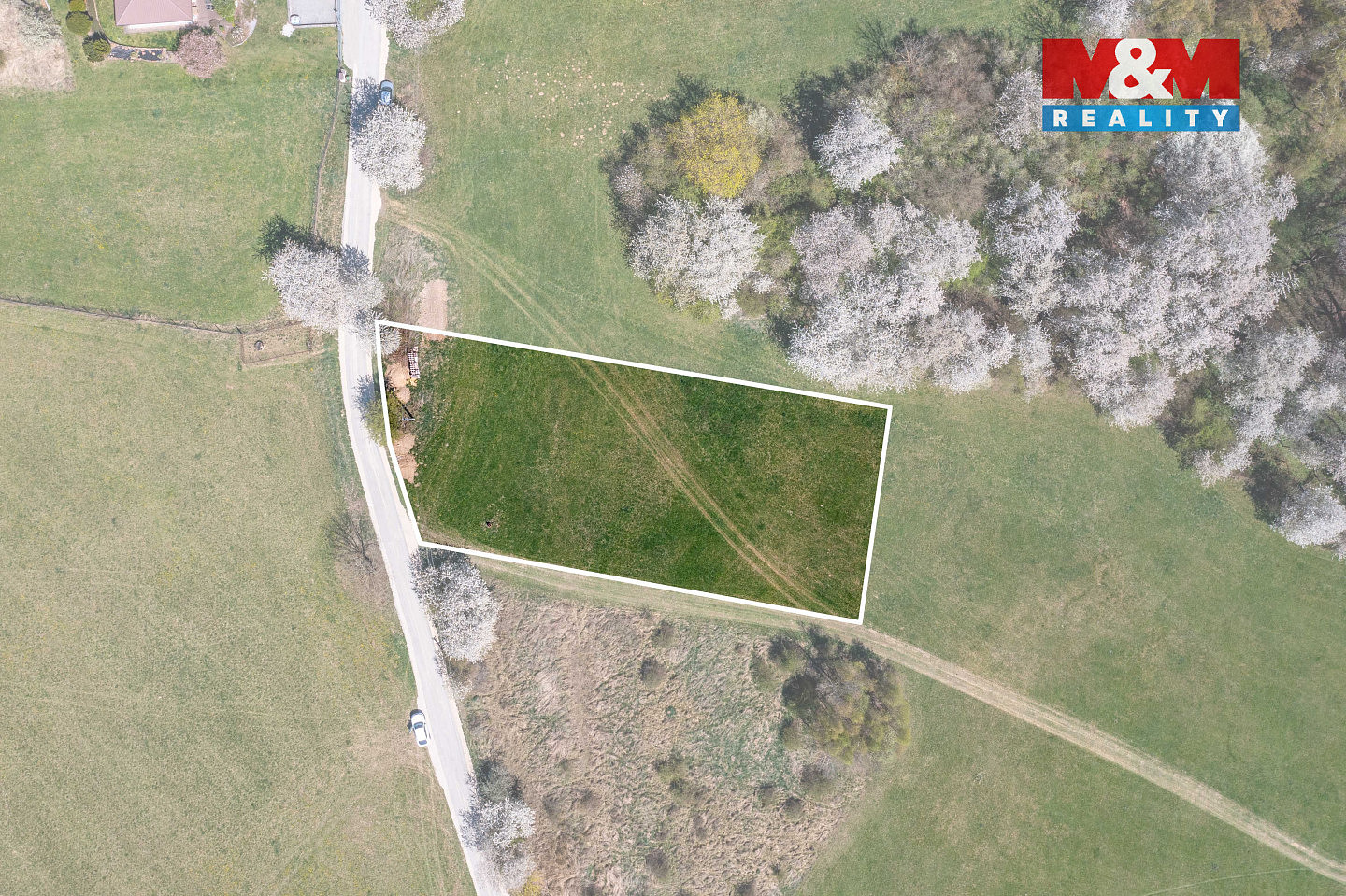 Prodej stavebního pozemku 2 000 m² – fotografie 4