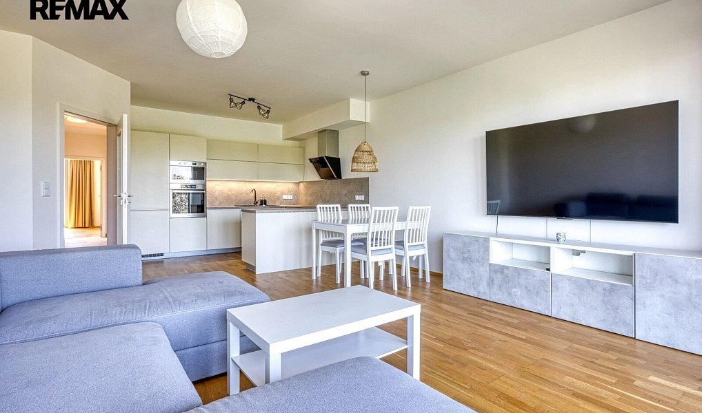 Pronájem bytu 4+kk 103 m², Praha – náhled fotky 3