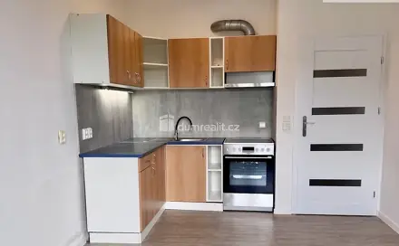 Pronájem bytu 2+kk 45 m², Baráčnická, Ústí nad Labem - Bukov