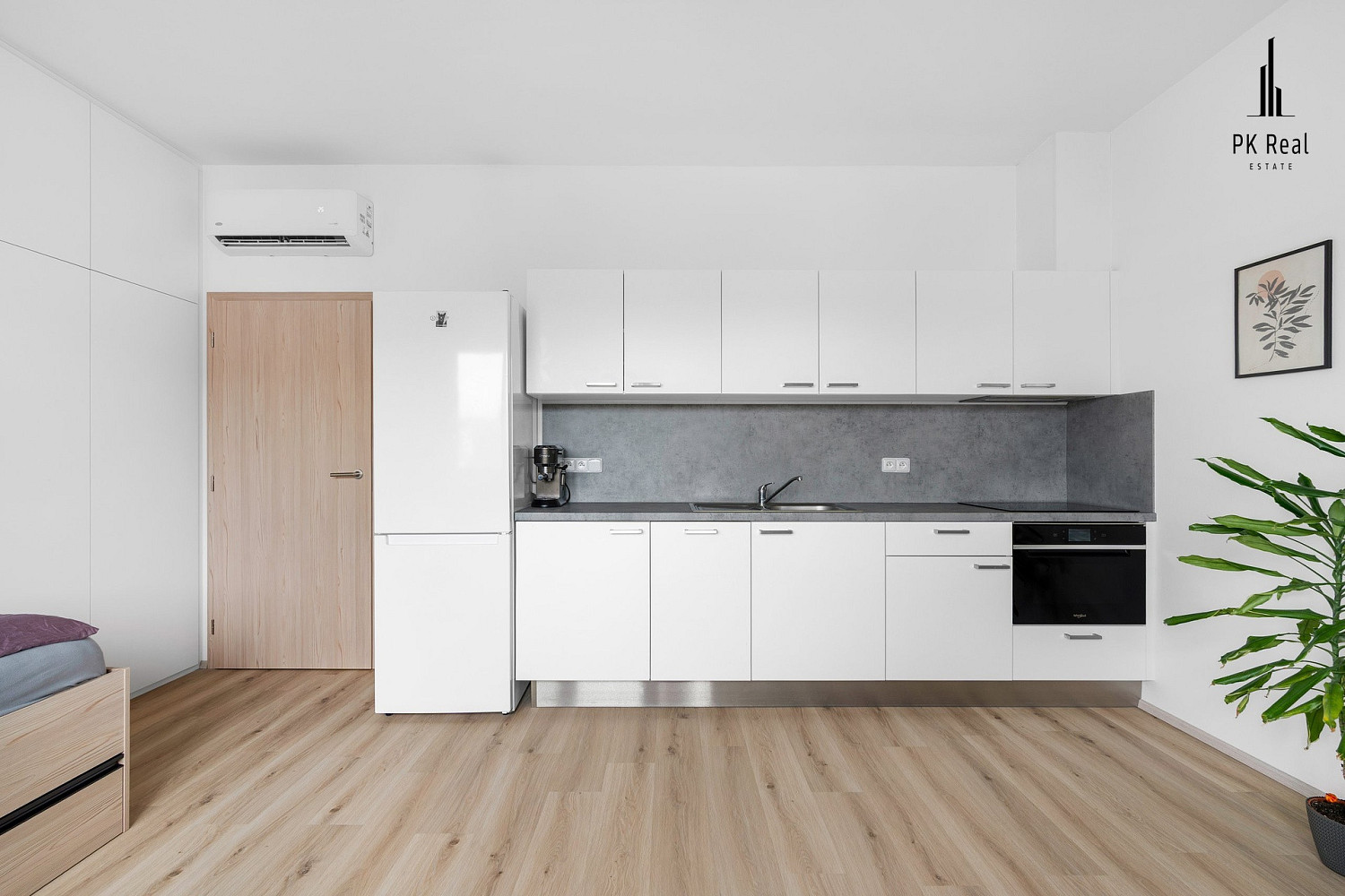 Prodej bytu 1+kk 32 m² – fotografie 2