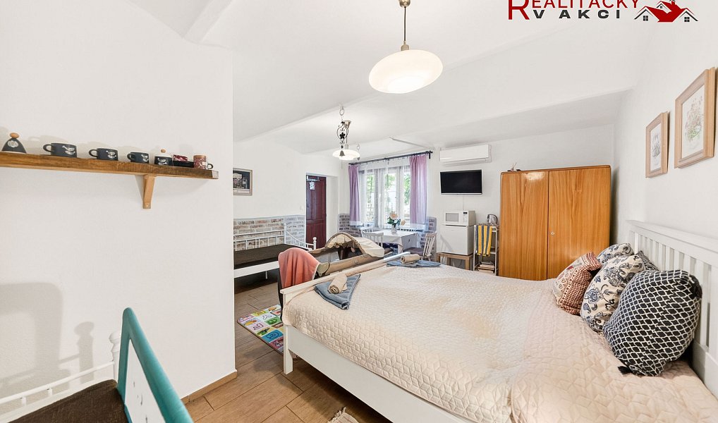 Prodej ubytovacího objektu 291 m², Nový Přerov – náhled fotky 34