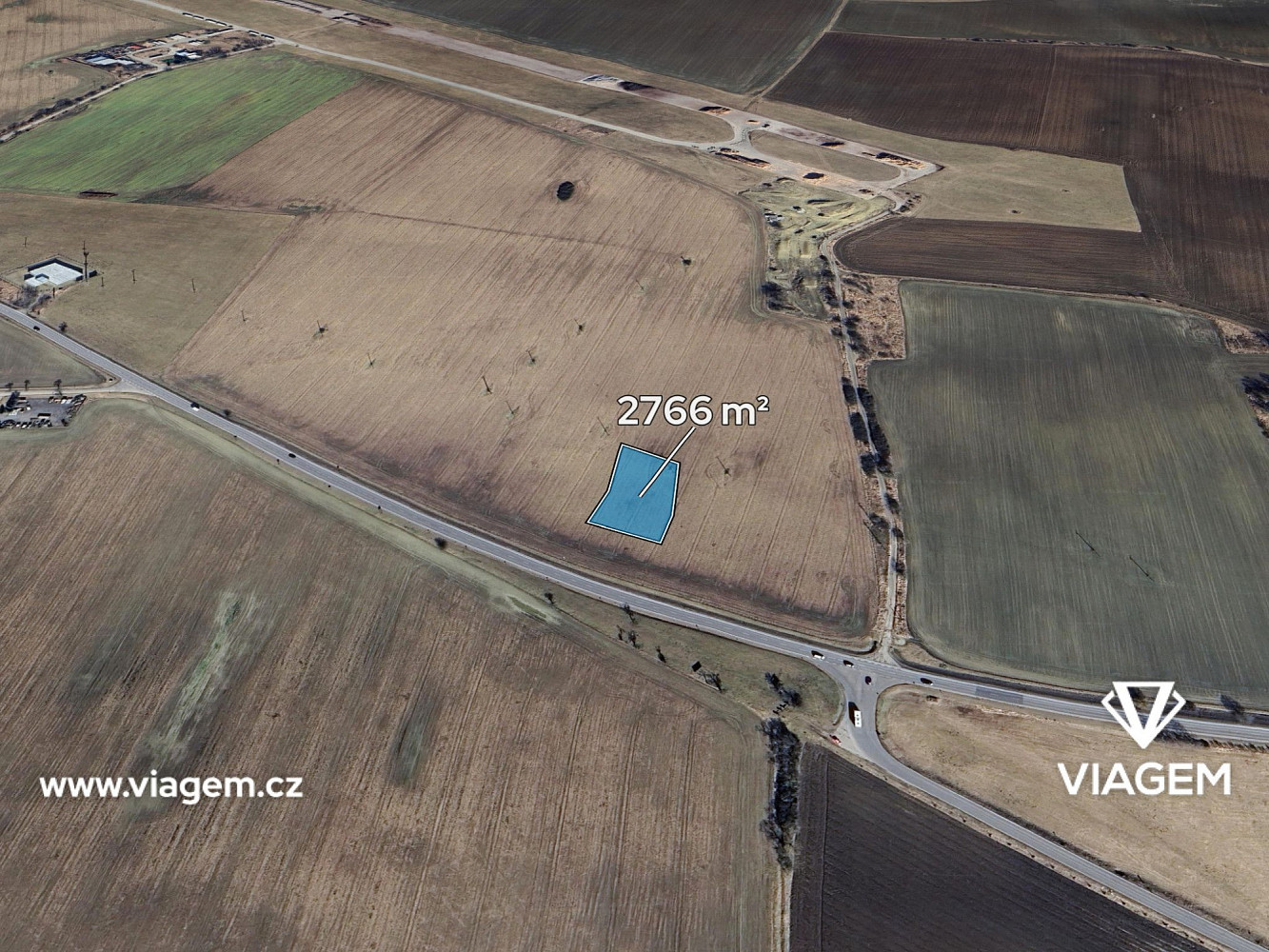 Prodej pole 922 m²