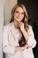 Lenka Sůrová M.R.E.