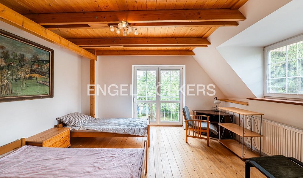 Pronájem domu 242 m² s pozemkem 574 m², Běloky – náhled fotky 10