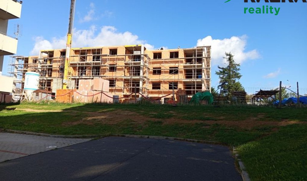 Prodej bytu 3+1 101 m², Klatovy – náhled fotky 2