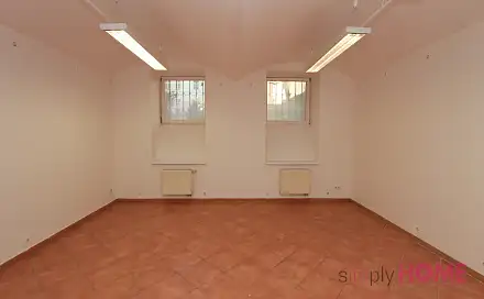 Pronájem kanceláře 43 m², Tyršova, Praha 2 - Nové Město
