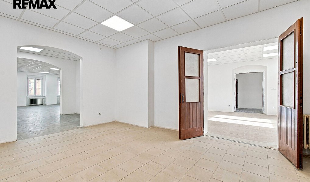 Pronájem obchodních prostor 171 m², Přeštice – náhled fotky 17
